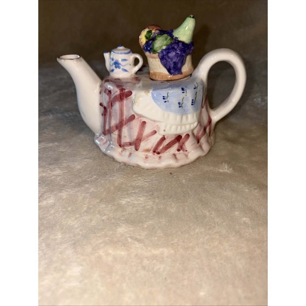 Vtg Sunshine Ceramic Novelty Teapot Table with Fruit and Tea